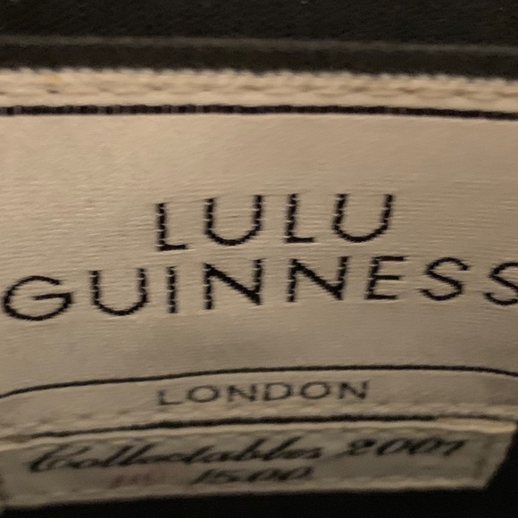 LULU GUINNESS - $850 ICONIC Red PAGODA Ltd Ed Purse * In Met, V&A, Vogue - Picture 11 of 11